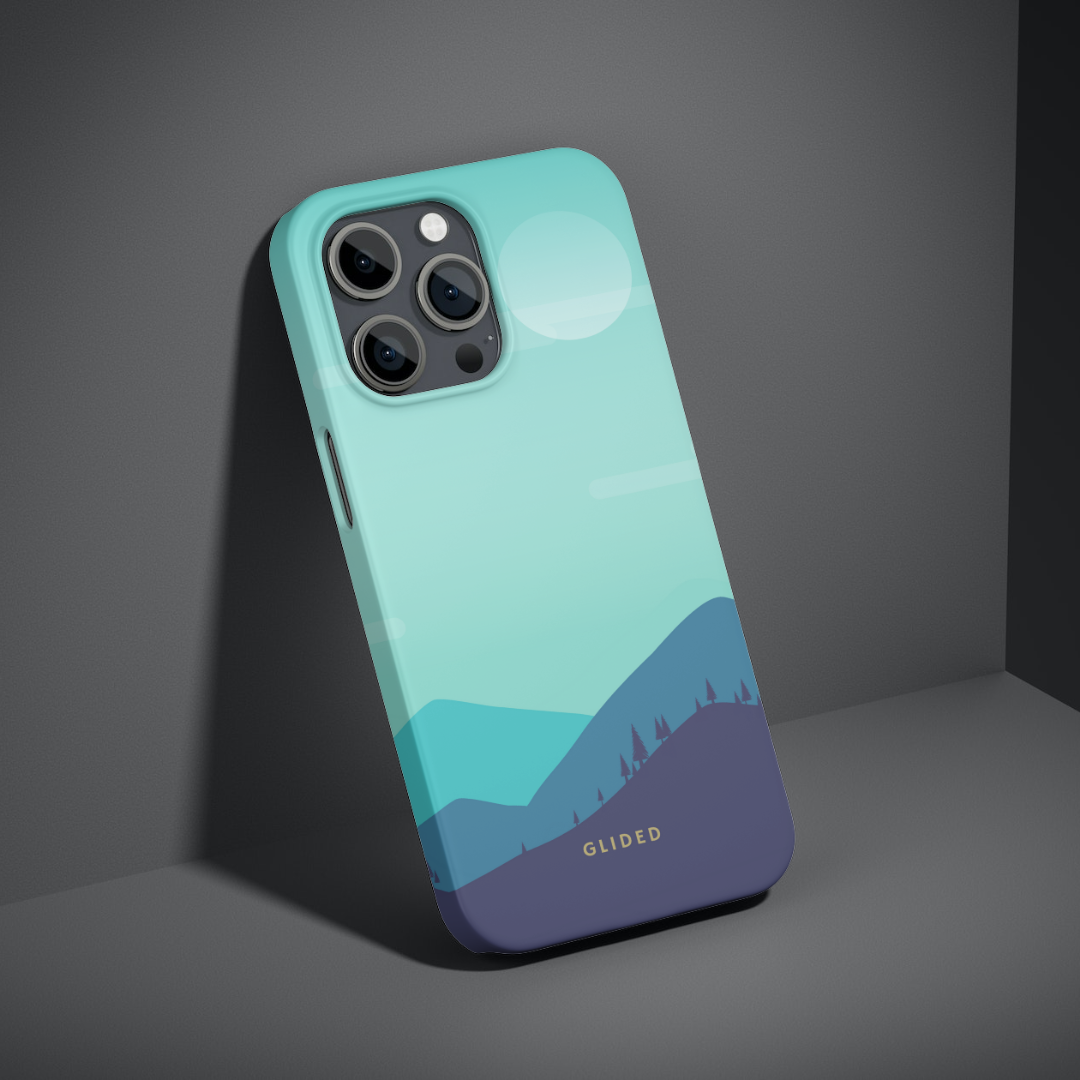 Samsung Galaxy S24 Handyhülle im Alpine Design mit Bergmotiven, bietet stilvollen Schutz und präzise Aussparungen.
